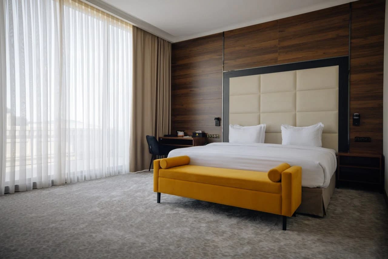 Stay longer, pay less